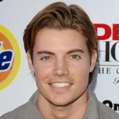 Josh Henderson