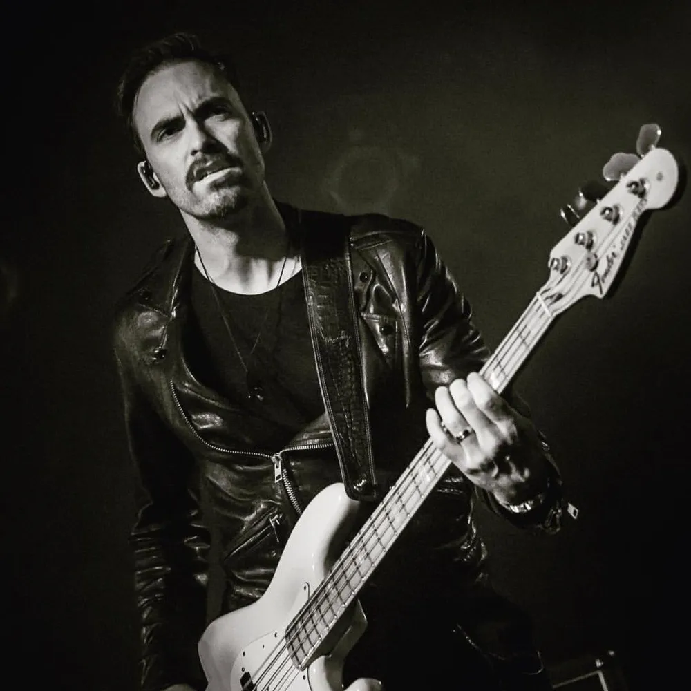 Josh Smith (Bassist)