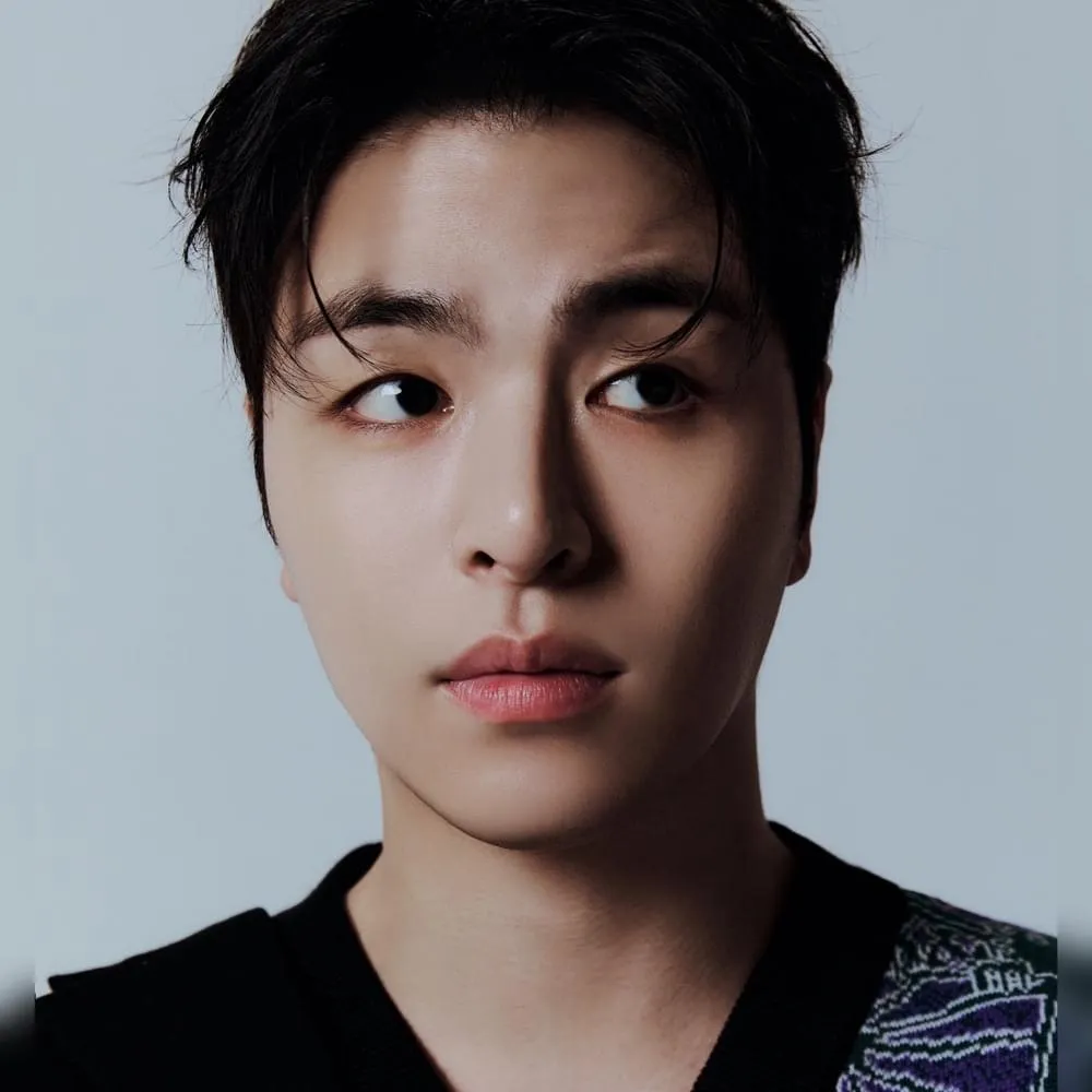 JU-NE (iKON)
