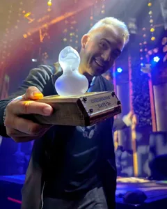 Юлиан Янев (Julian Janev) - JJ