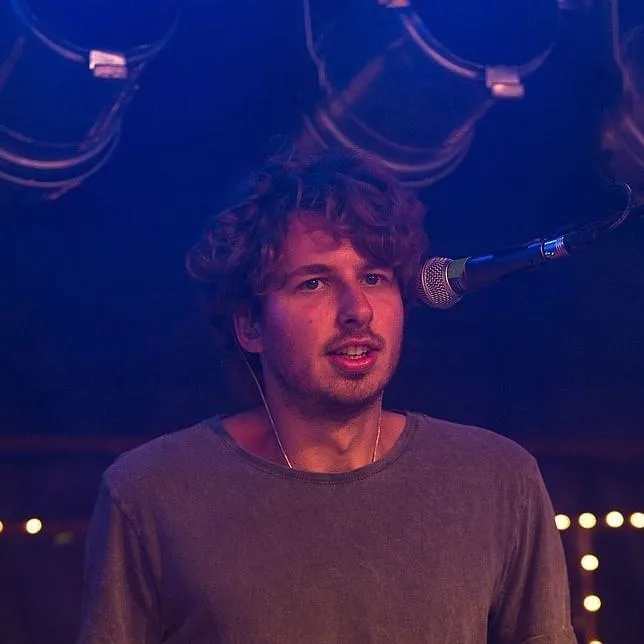 Julian Zschäbitz