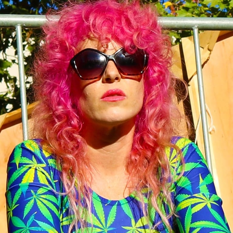 Julie Edwards