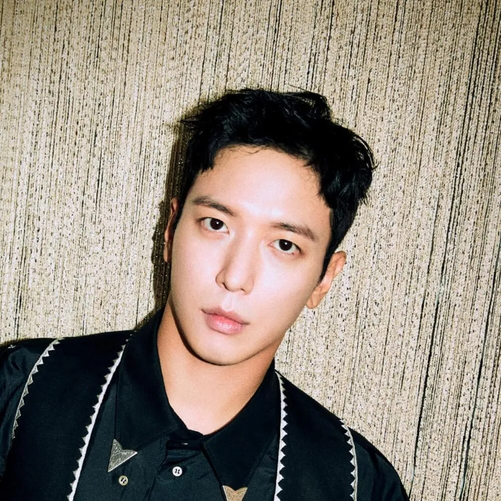 Jung Yong Hwa (정용화)