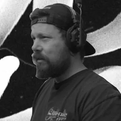 Justin Jones (DP)