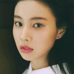 KangHyeWon (강혜원)