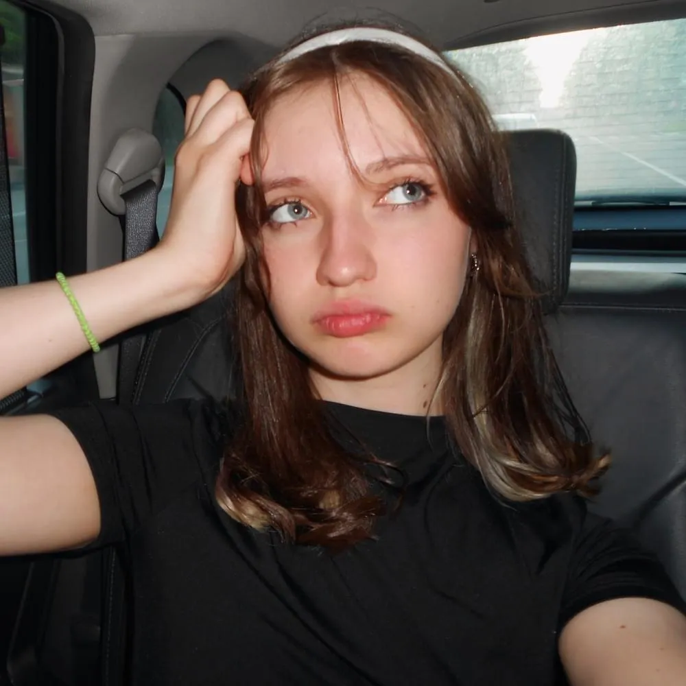 катя милтей (katya miltey)