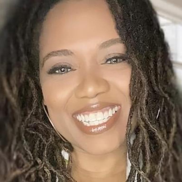 Keli Nicole Price