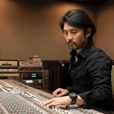 中井賢二 (Kenji Nakai)