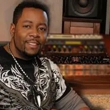 Kenny “KennyMixx” Daniels