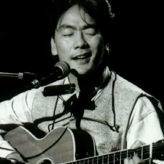 Kim Kwang Seok (김광석)