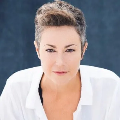 Kim Rhodes