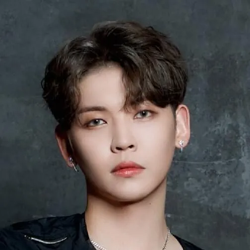 Kuhn (UP10TION)