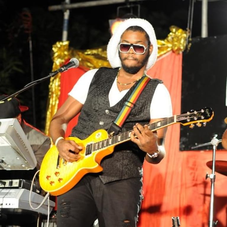 Lamont Savory