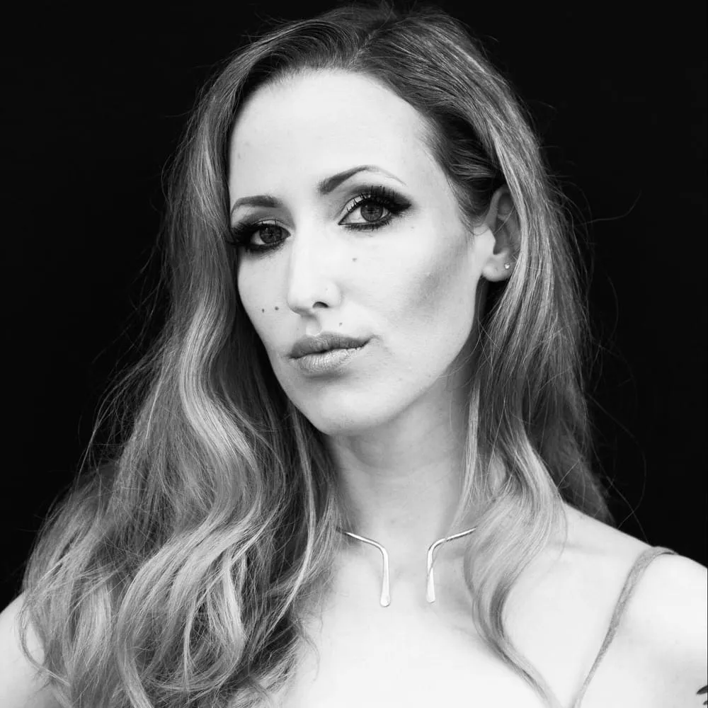 Laura Fella