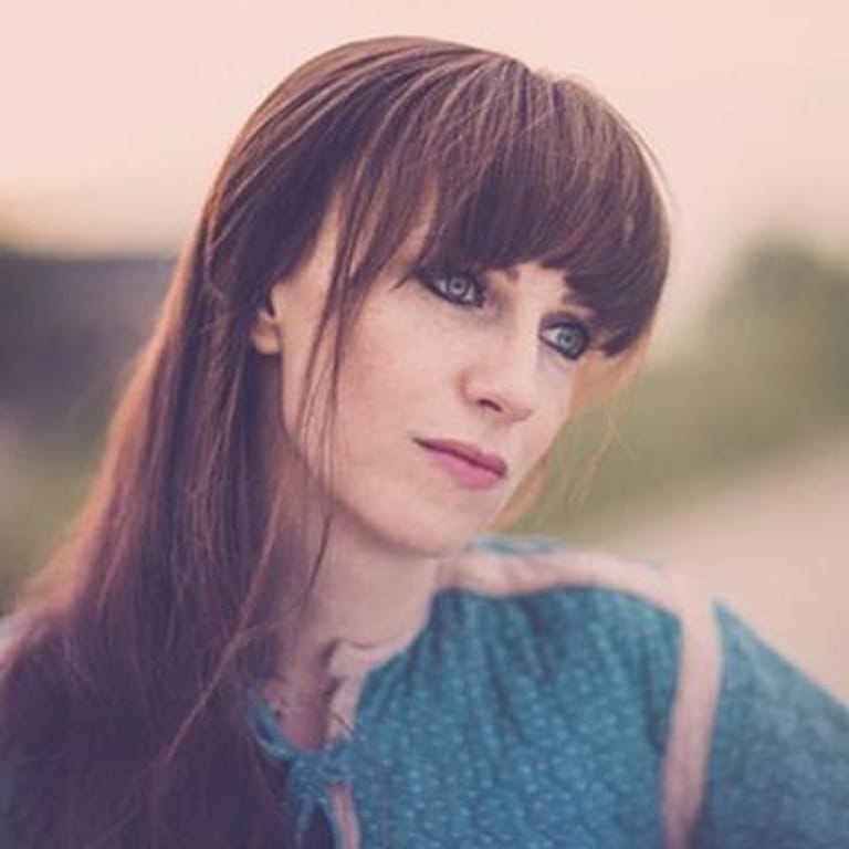 Laura J Martin