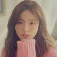 Lee A Young (이아영)