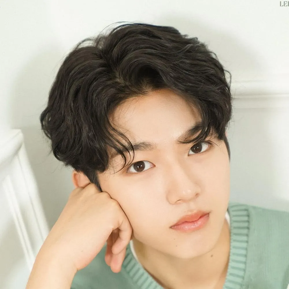 LEE JINWOO (이진우)