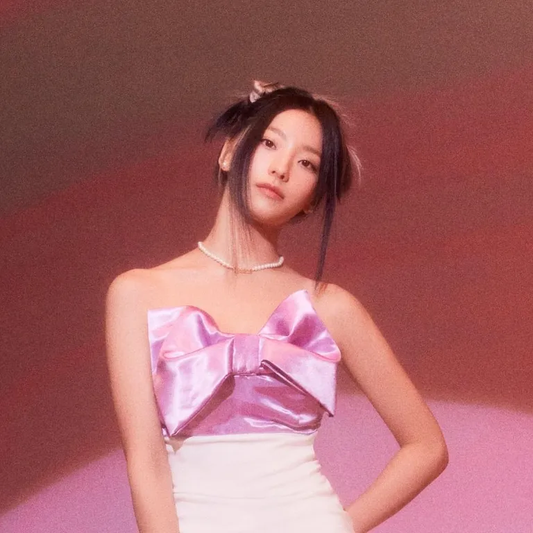 Lee Sae Rom (이새롬)