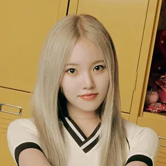 Lee Soojin (Weeekly)