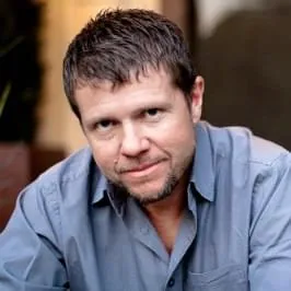Lee Thomas Miller