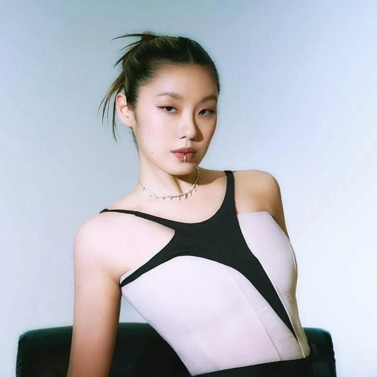 LEEJUNG LEE