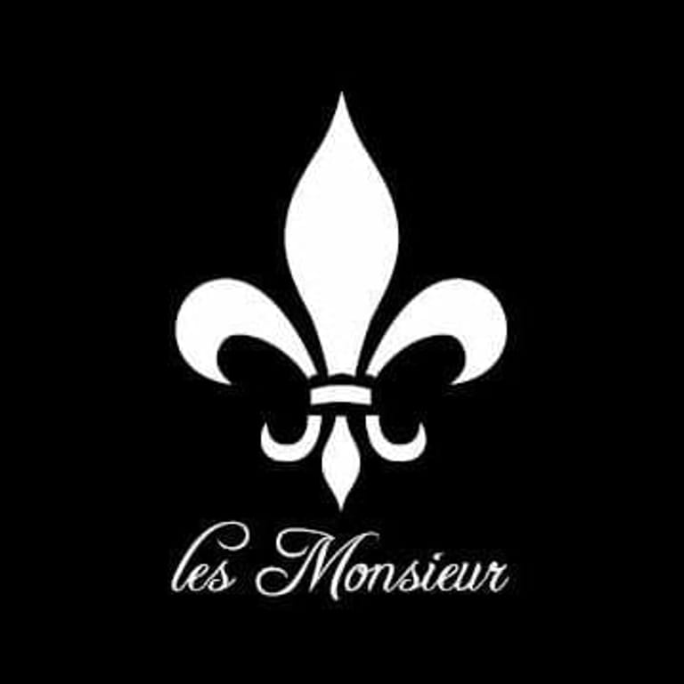 Les Monsieur