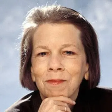 Linda Hunt
