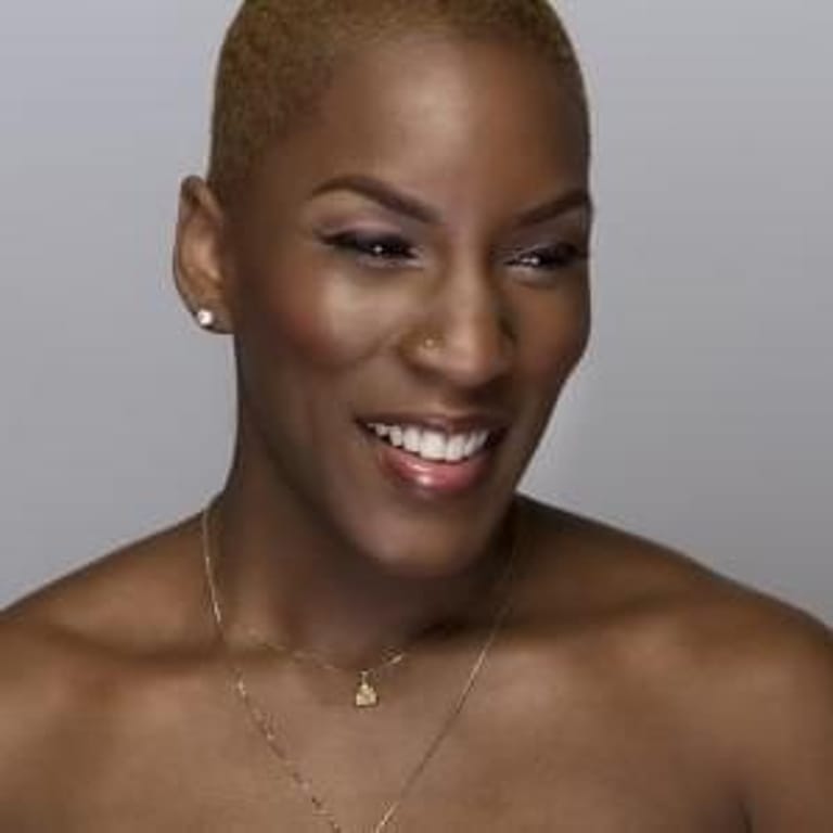 Liv Warfield