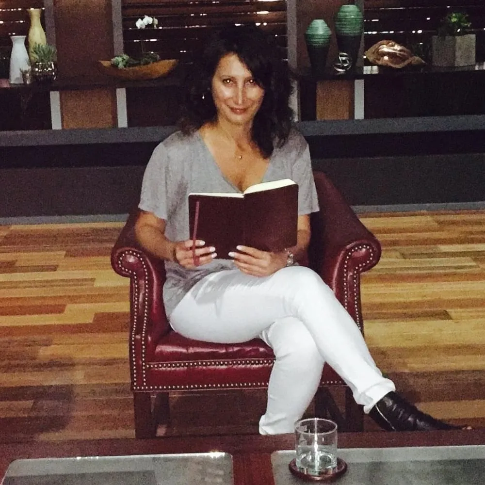 Liz Isik