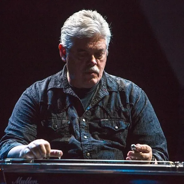Lloyd Maines