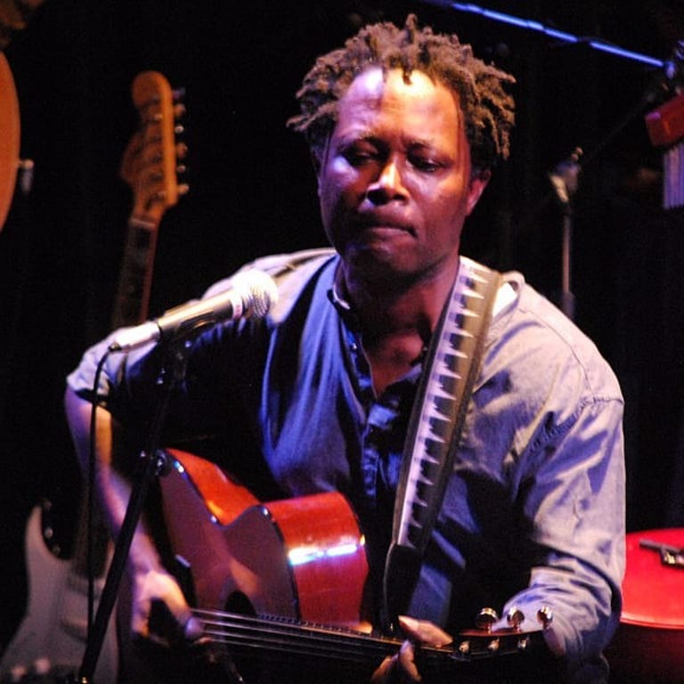 Lokua Kanza
