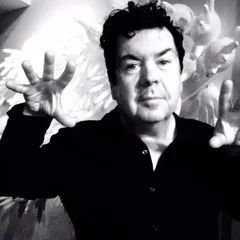 Lol Tolhurst