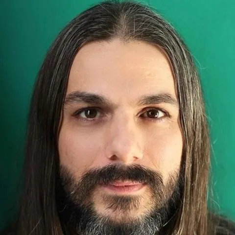 Lucas Papaelias