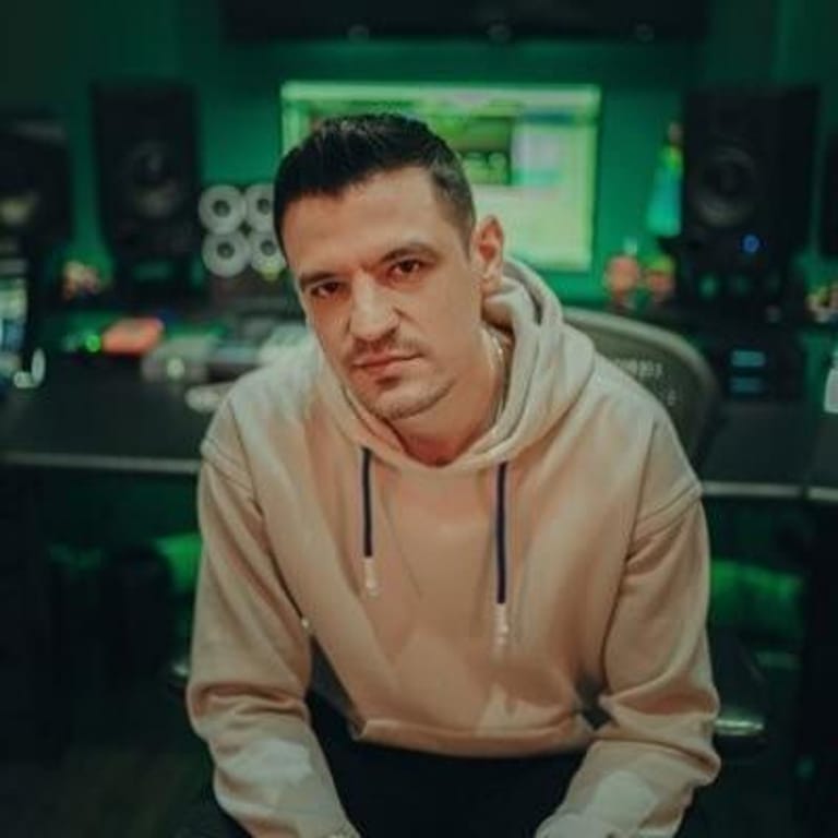 Luis Barrera Jr.