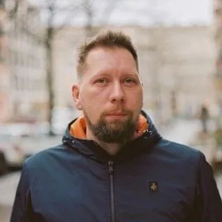Lutz Forster
