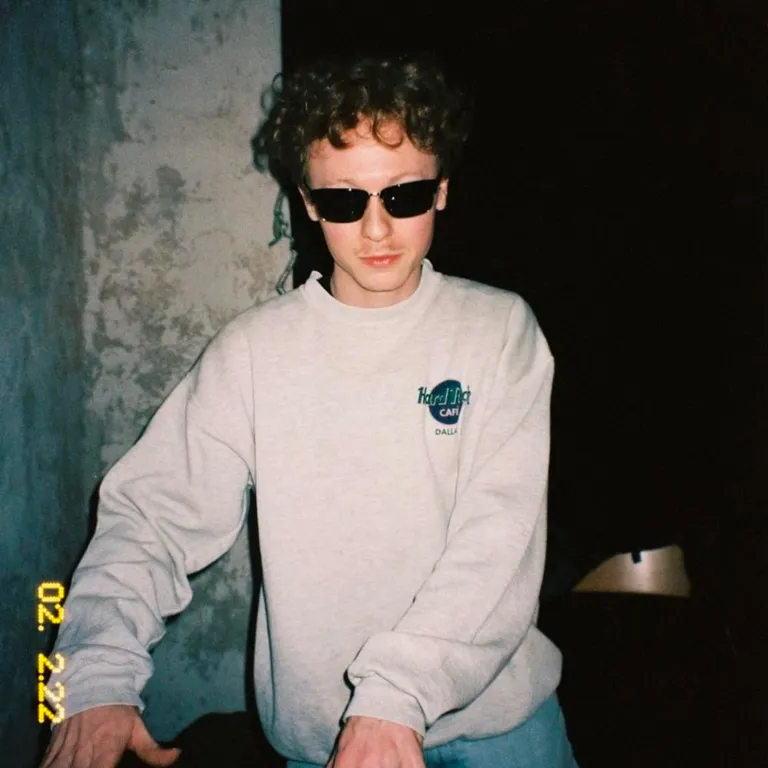 Mark Carson (@ItsMarkCarson)