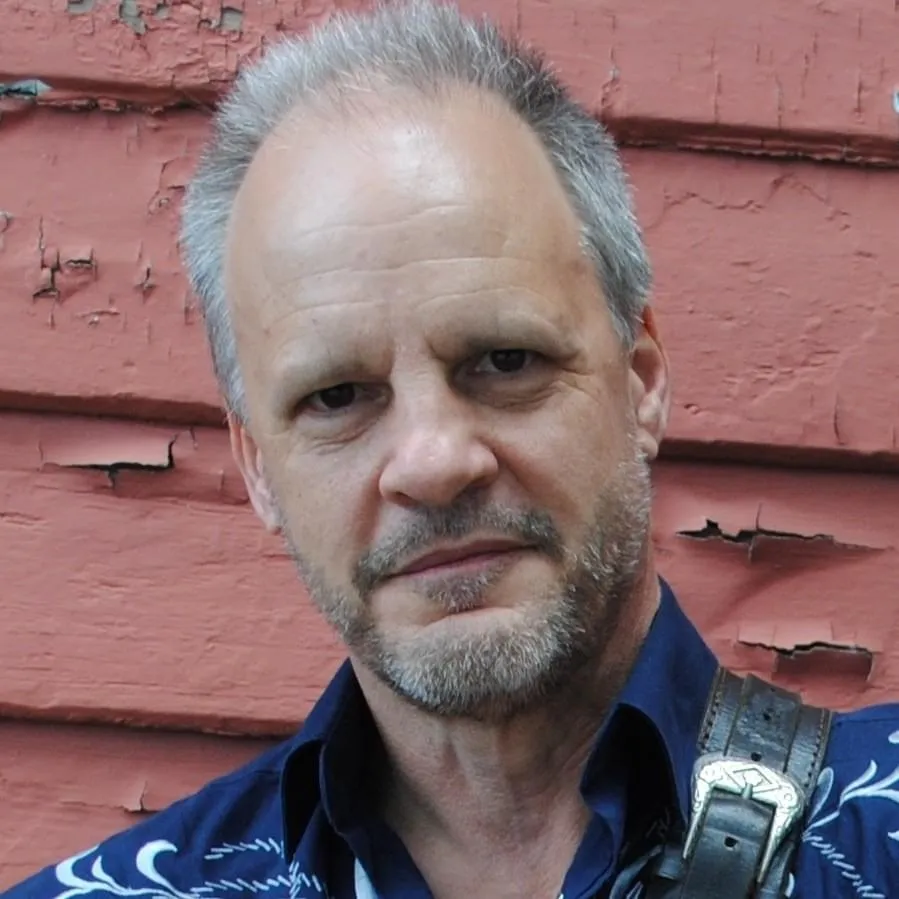 Mark Evans (Bassist)
