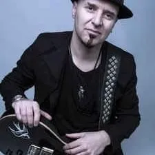 Martin “Ace” Kent