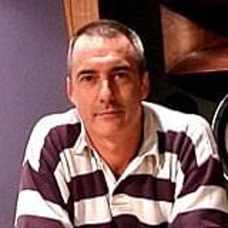 Martin Giles