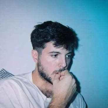 Martín Vallhonrat