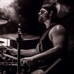 Matt Young (Currents)