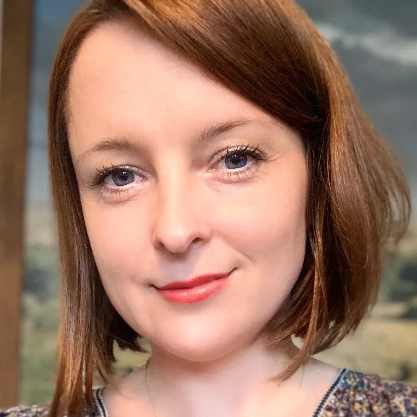Mia Clarke