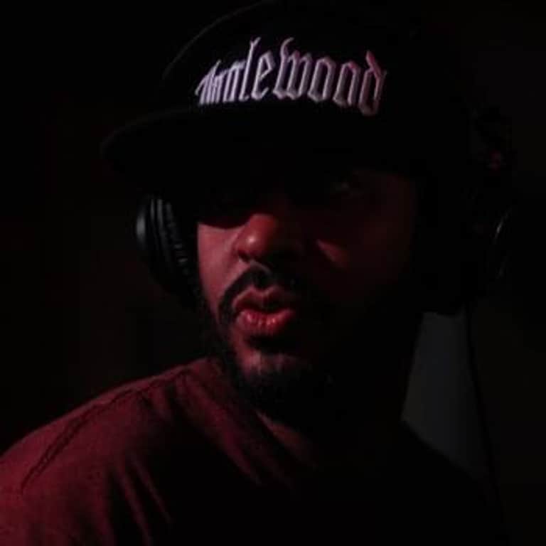 Mic Holden