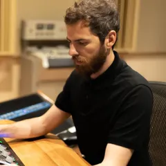 Miguel Ángel González