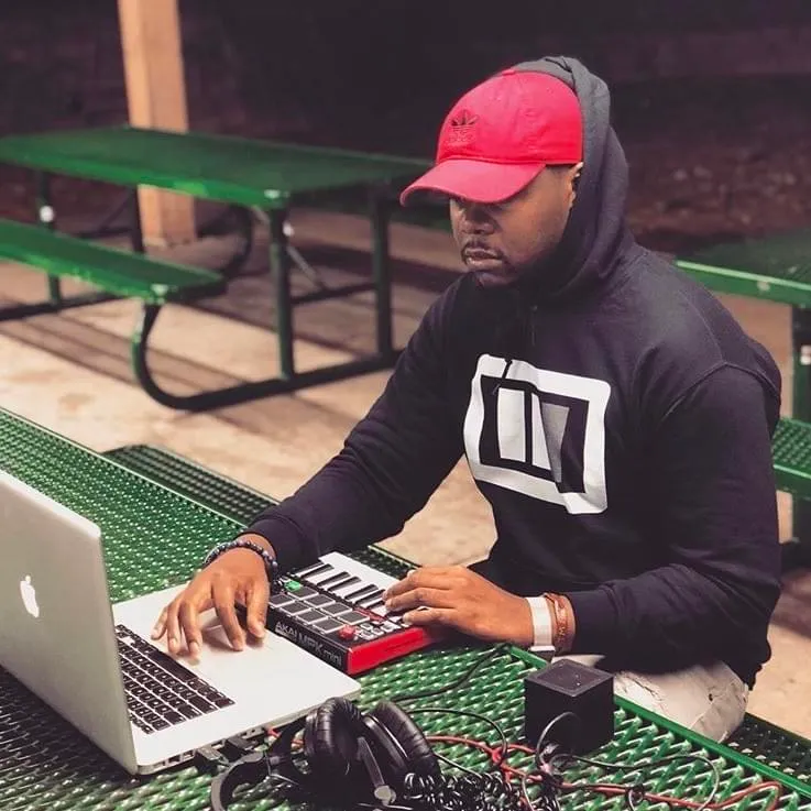 Mike Kalombo