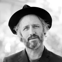 Mike Mills (Graphic Design)