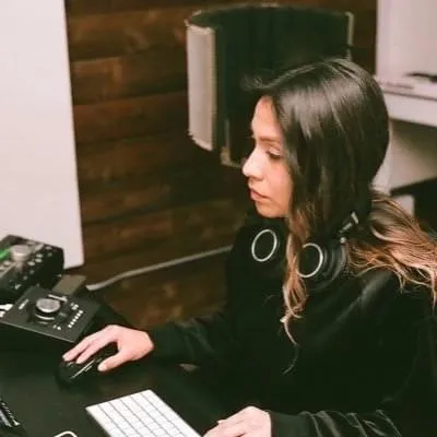 MIXEDBYJNY
