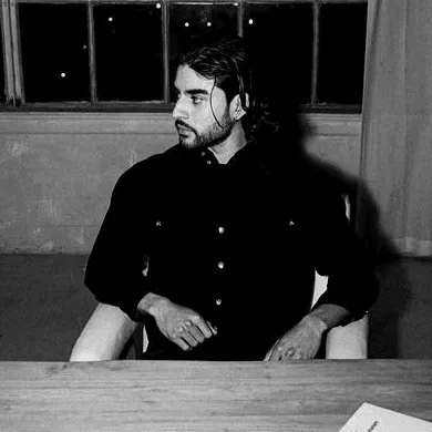 Moisés López