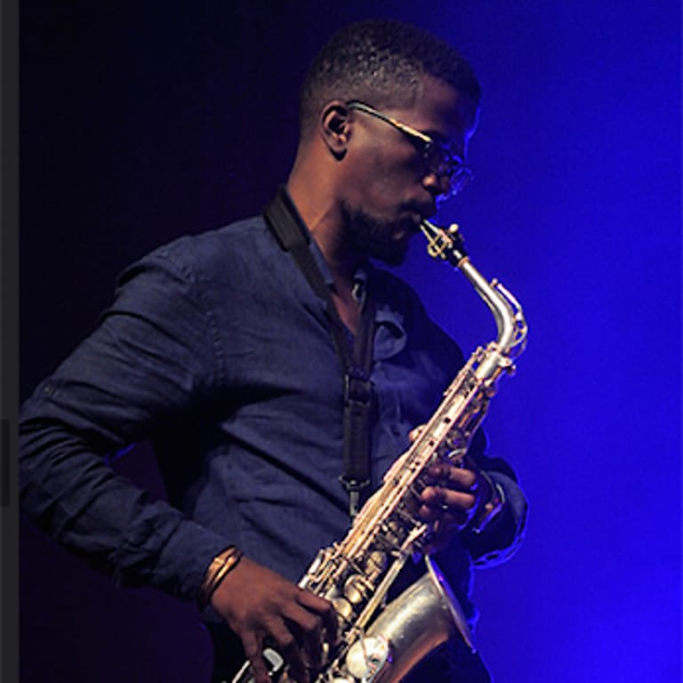 Mthunzi Mvubu