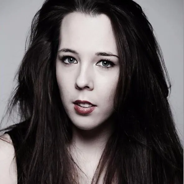 Nicola Holliday